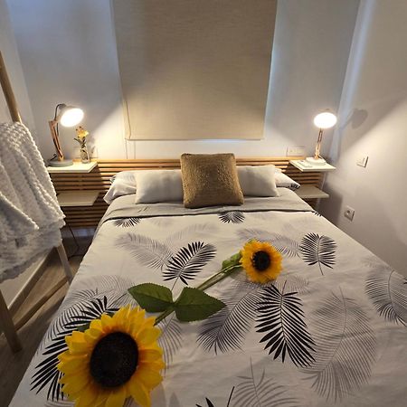 The Sunflower Maspalomas  Luaran gambar