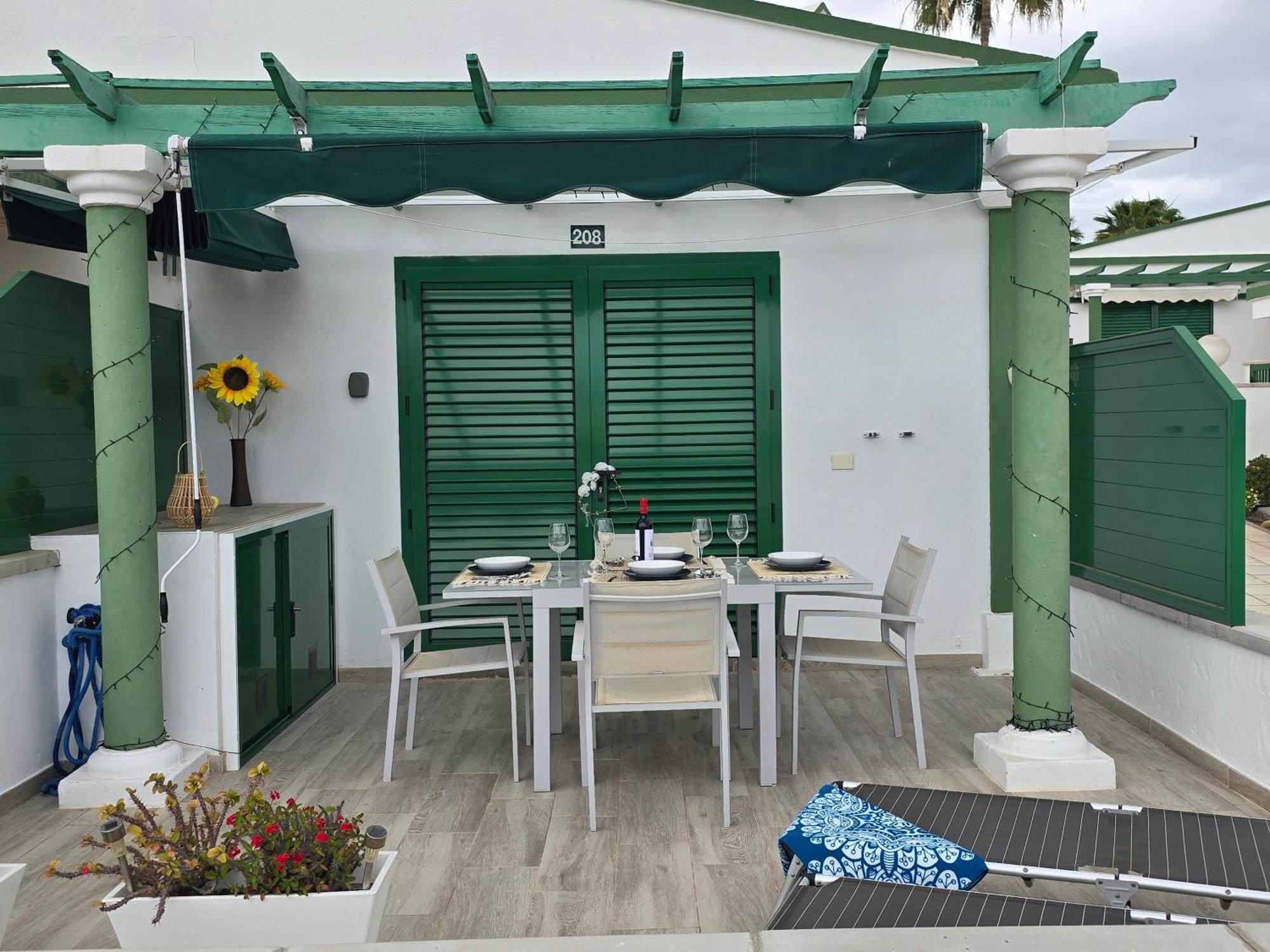 The Sunflower Maspalomas  Luaran gambar